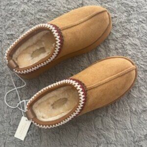 Altar'd State Shoes NWT Size 9